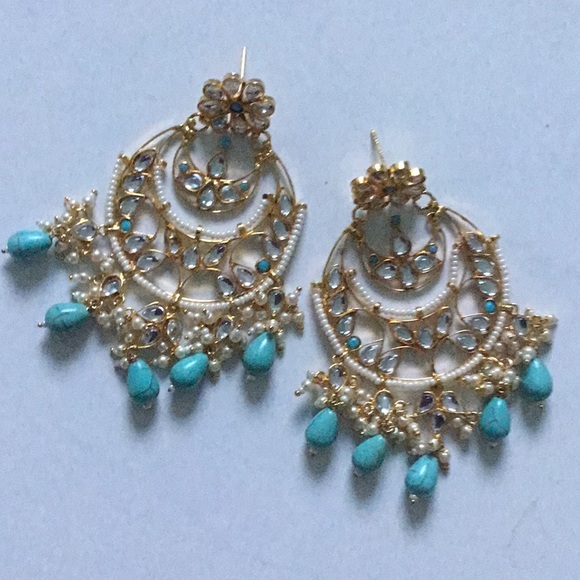 Earring - Picture 2 of 2